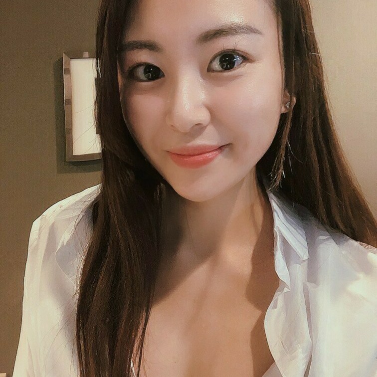 こんばんわ✨🌙

1/27日に前回のイケナイメンズエステの動画をアップするよん💕

楽しみに待っててねー♬
あ