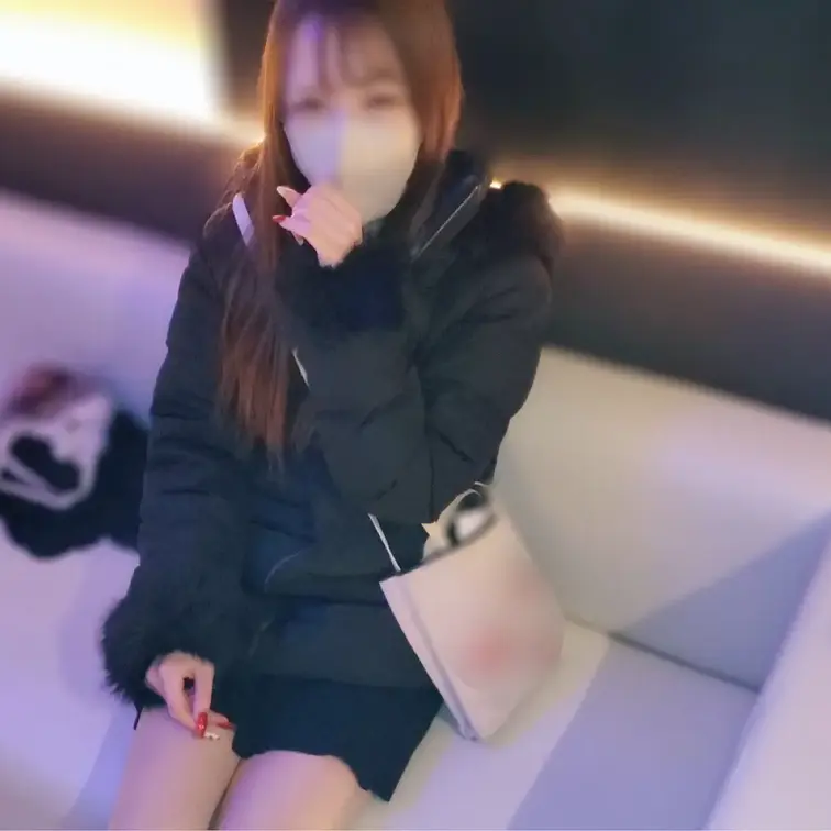 Ｓ級美人キャバ嬢とプライベートハメ撮り！！パンスト履いたまま着衣で挿入＆生ハメ中出し！！

本編
https://