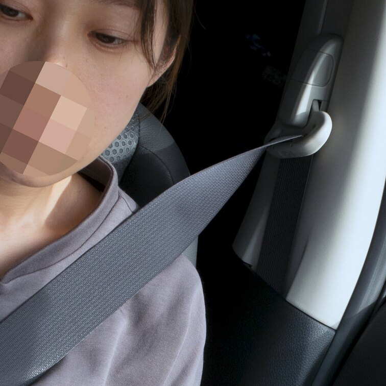 撮影日：2023/08/22

野外で逆さ撮り。ゆうちゃん気づいているんだけど、気づかないフリしてくれてる。

