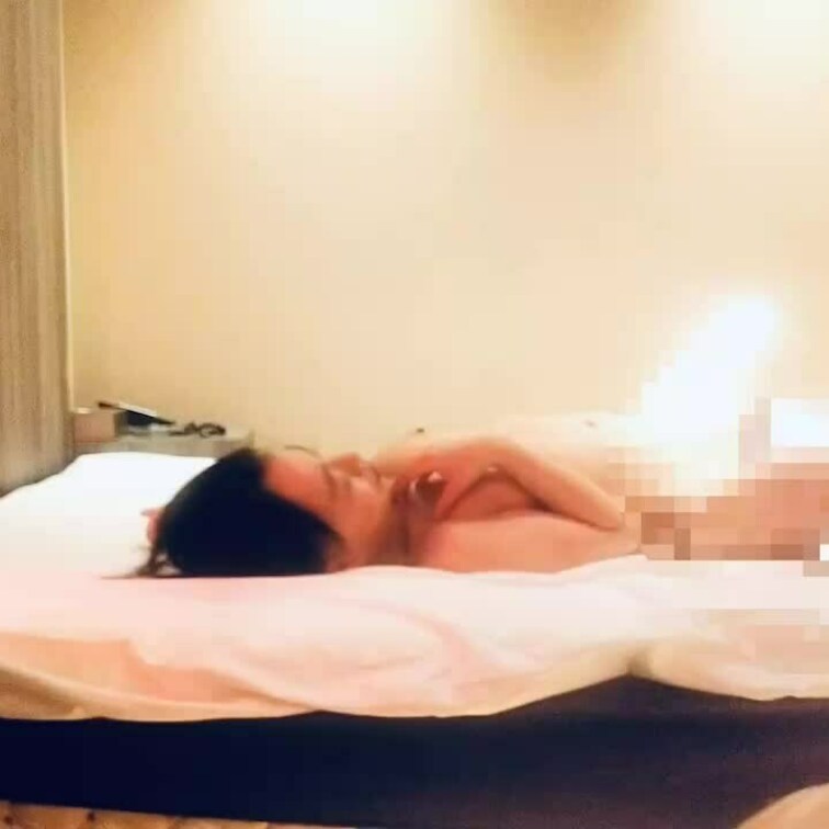 桔梗女王様✖️レディMのレズSMプレイ日記❤️
ペニバン、○○○めだいしゅきホールドetc..
ラブラブなレズSMが