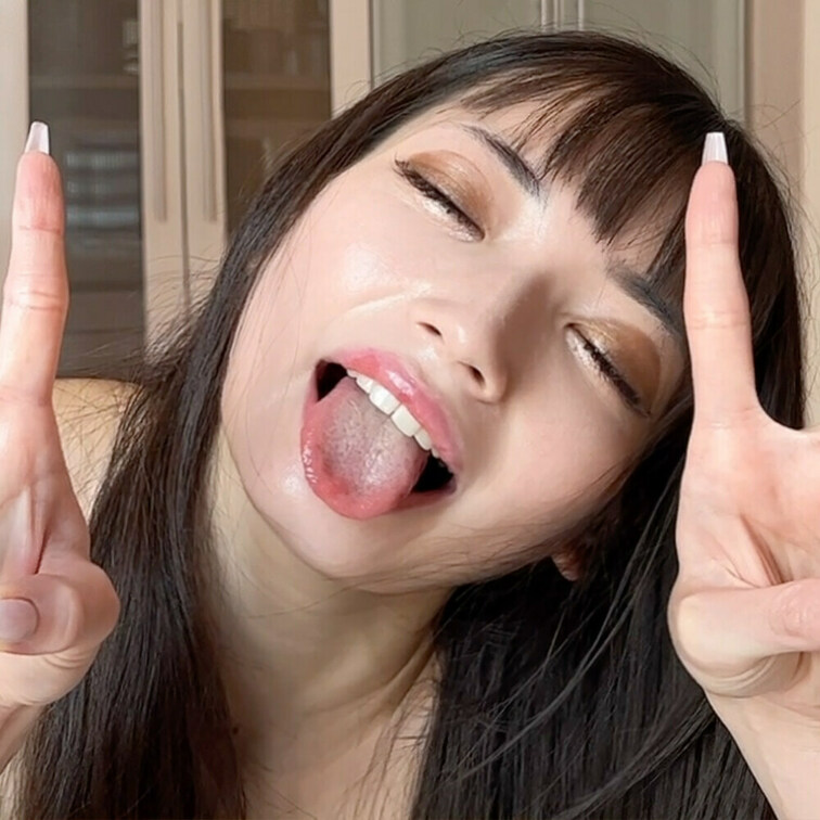 💓いいね＆フォロー💓してくれた方にエッチな画像送りますね😉
よろしくお願いします💓

女子大生のアヘ顔❤️太っとい