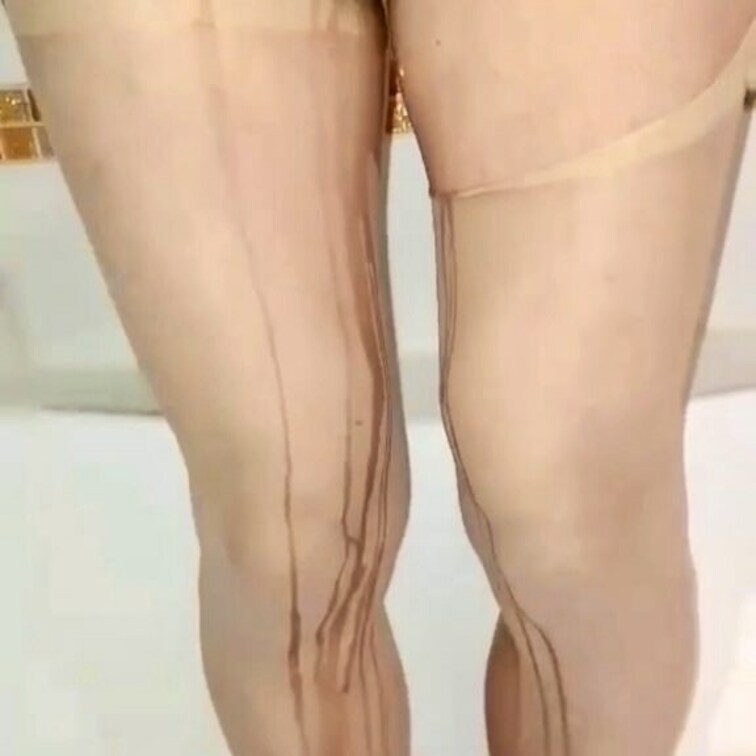 お漏らしアリ、アナルセックス動画公開中です😌