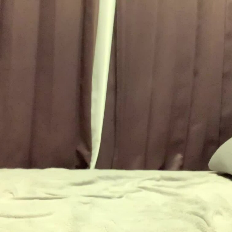 Tinderでマッチしたヤリマン女子大生と生ハメセックス①
性欲溜まりすぎて「うち来る？」の一言で即したw
黒タイツ