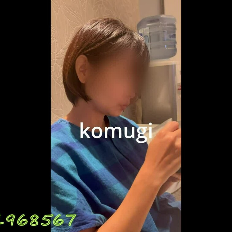【妻が墜ちるまで…】～○○○10日目～

ホテル入っての即尺後はアイスを頬張る妻…

この日は僕には内緒で会って