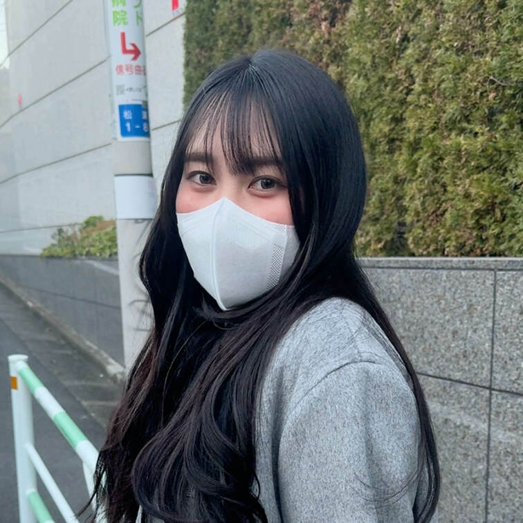#241【ERISA 24歳】
今回ストリートスナップに協力してくれたのは、今っぽさのあるストリートカジュアルコーデが