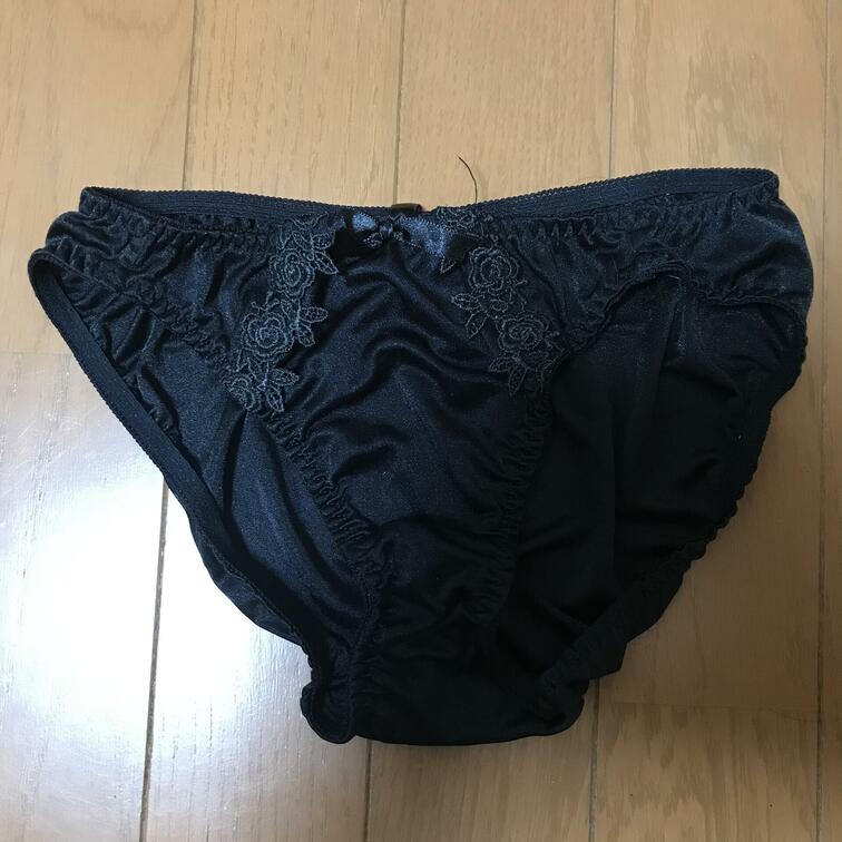 今日のリナのパンツです🥰