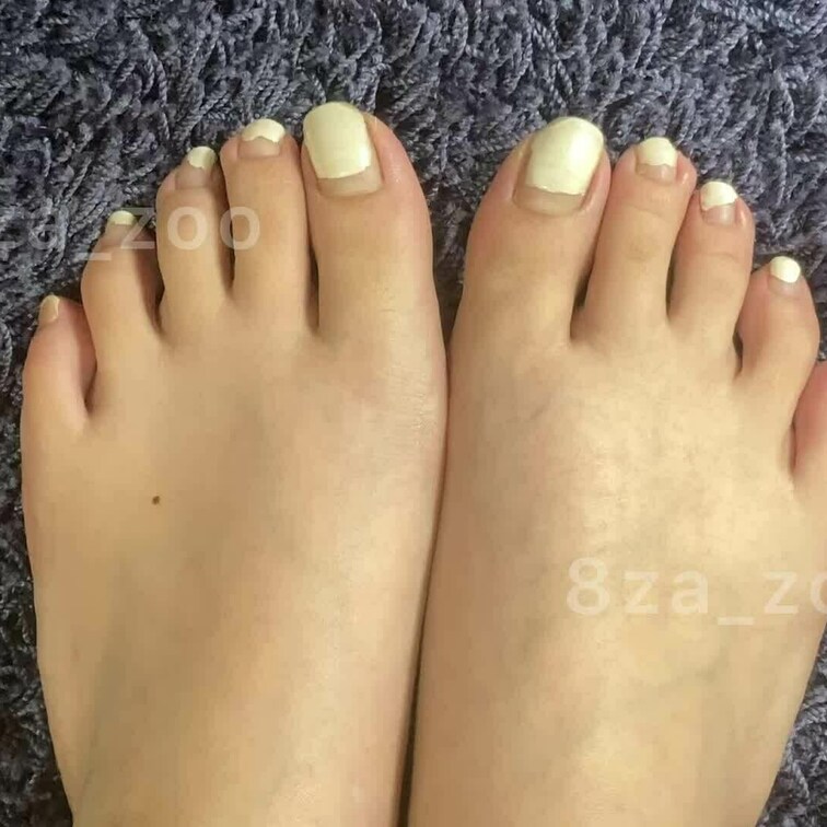 【前半】ネイル落とし⇒1色目ぬりぬり
