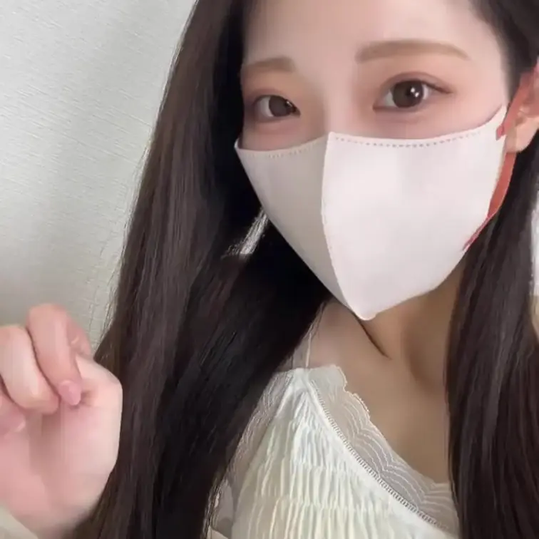 メッセージ動画です♡
いつも見てくれているみんなに感謝を伝えてみました🎀
英語がぺらぺらでびっくりしましたか？
