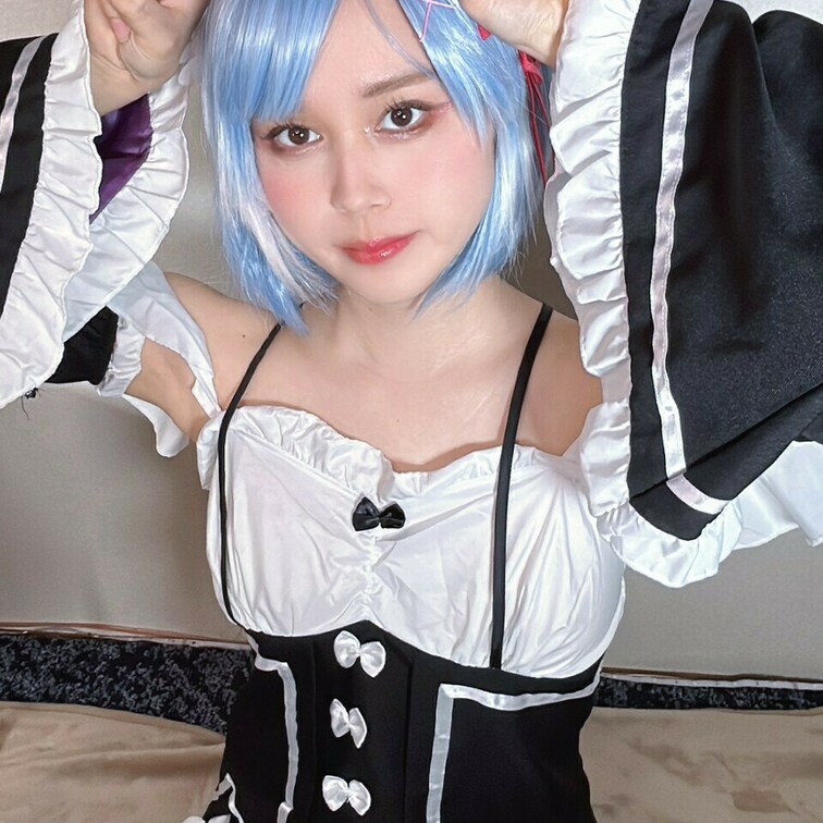 今日のパシャリ📷✨
いつも見られているのを想像しながら楽しく撮影してます…///
なのでコメントやスタンプ、とっても