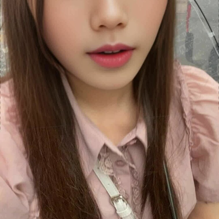 こういうの初めてなので緊張します><
良ければ有料プランの私の恥ずかしい所も見てください💛