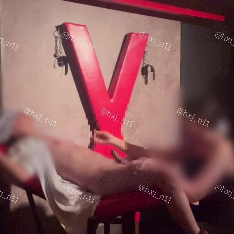 我慢できなくてRuined Orgasmしちゃった悪い子🫶😈🖤

動画暗く見づらい場面があります。
