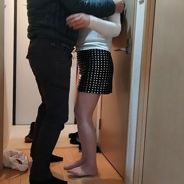 配達員との情事