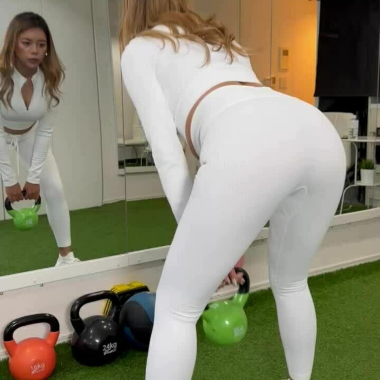 美女トレ🍑