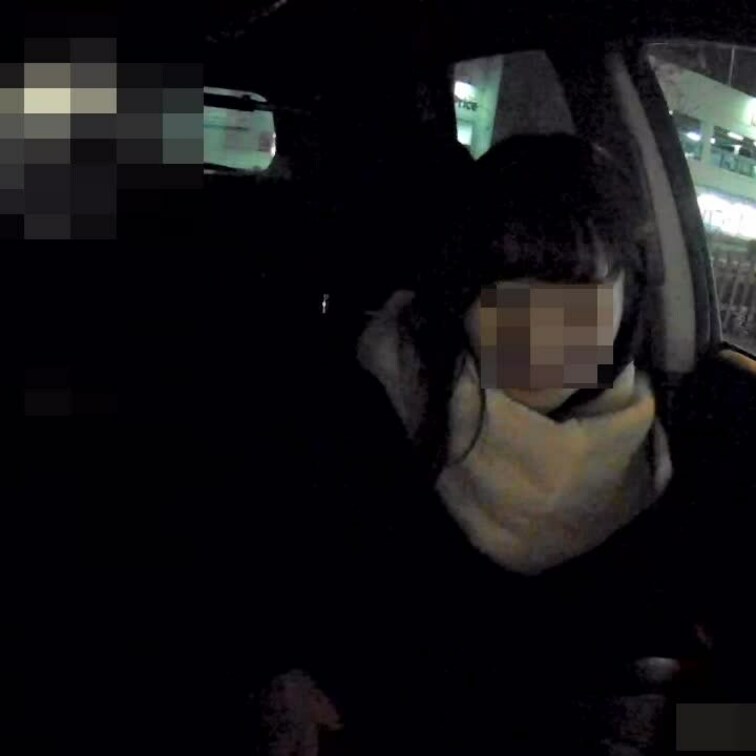 「車でいたずらしてもいい？」と呼びつけてローター仕込んでドライブ。続きはもちろんゴールド会員向けに・・！結構やばいです笑