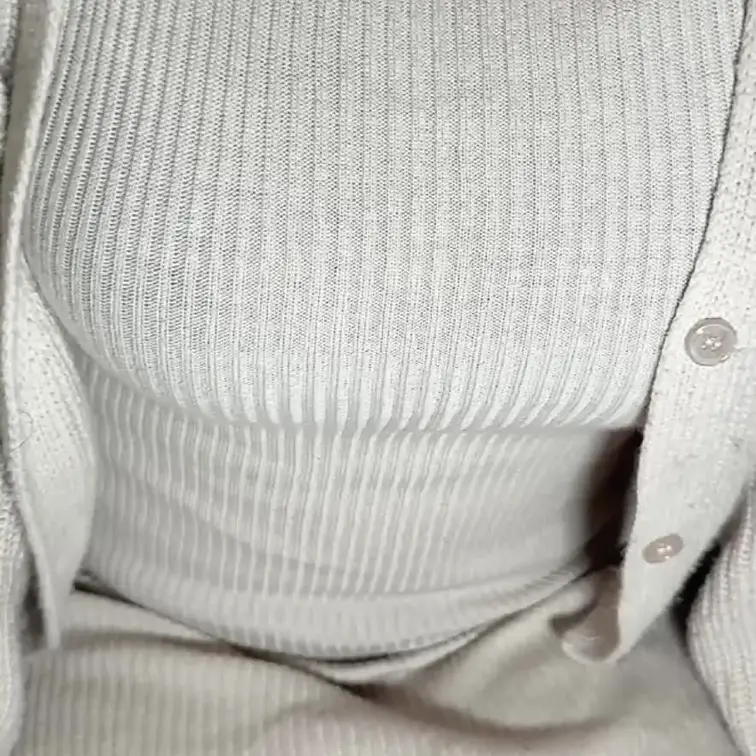 新人 初撮りGカップひめちゃん登場⭐️ 
めちゃ美巨乳おがんでください👏
本編はいずれ公開するのでお楽しみに！