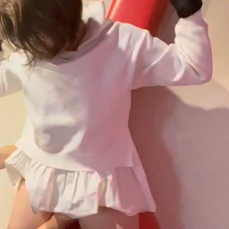 SM部屋で❤️
今から動画編集❤️