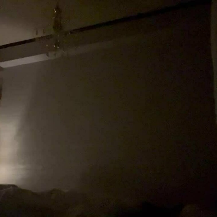 8歳歳下の子とホテル行った時の。
エッチ前に濃厚キス💋(5分w)
