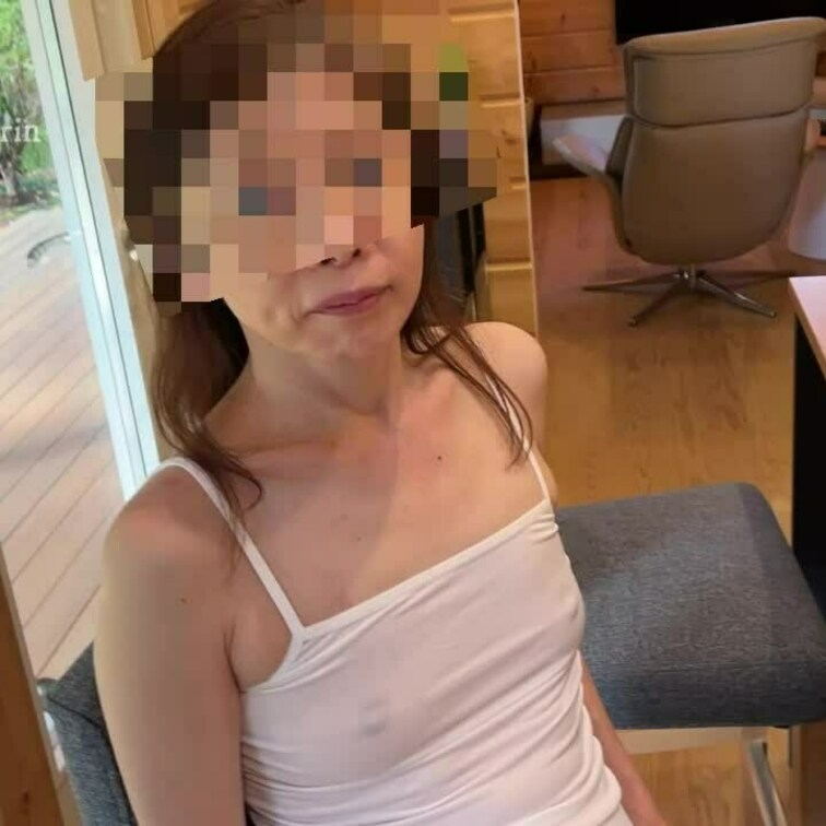 ☘️クリンちゃん高原の別荘シリーズ☘️
いつからシリーズになったんだ🤣
暖炉でのんびり～
外は寒くてもお部屋はあっ