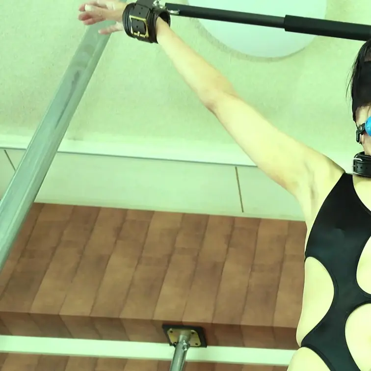 プレイ中のワンシーン♡
A scene from SM training

マイファンズで公開できない内容が満載♡