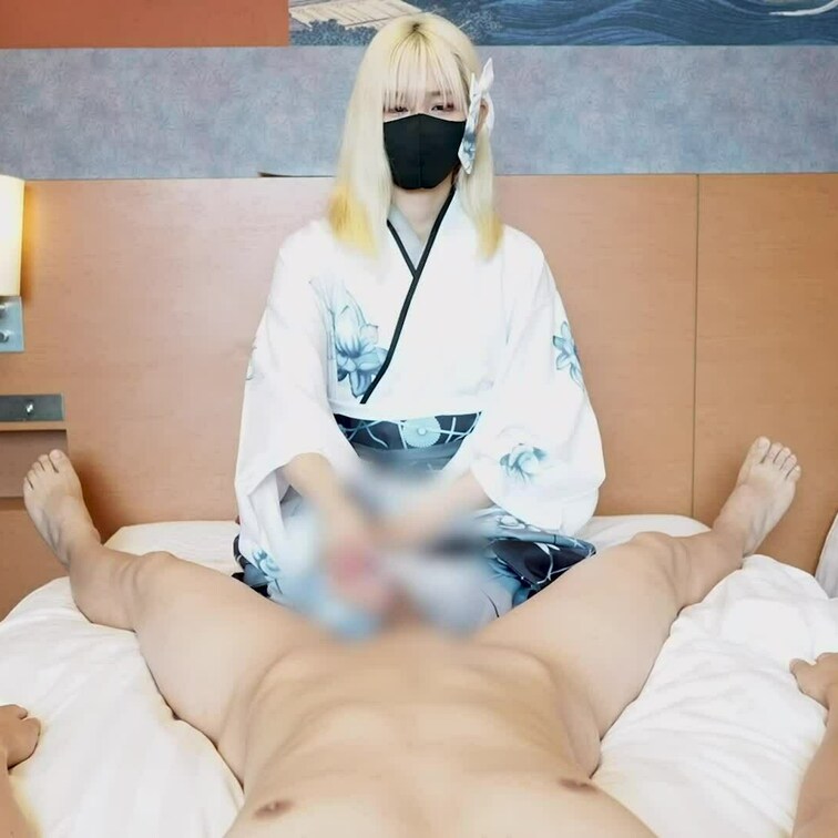寸止め手コキってまだまだやってもらったことない人多いね😶
 
自分でオナニーの時も2.3回しか寸止めしないなんてもっ