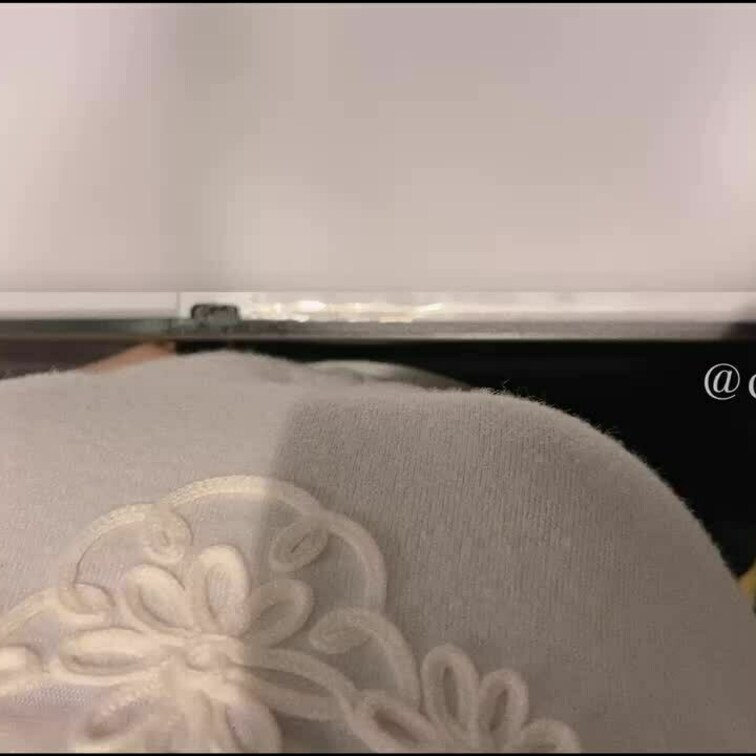 大学の講義中でおっぱいを出すのは本当に緊張しました...💦

すごく頑張ったのでいいねとコメントください✨

