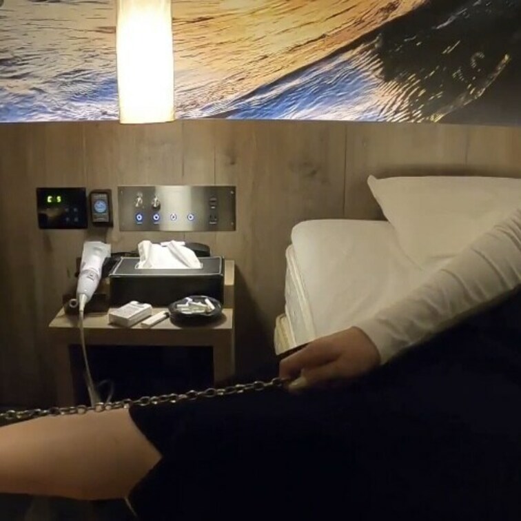 こんにちは！変態動画クリエイター(HDC)です！

性癖がドMで活動をしておりました。変態動画クリエイターです。主に