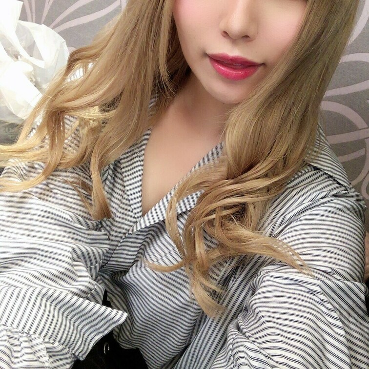 ギャルおっぱい柔らかいなｗ
膣内の肉感もよかった
