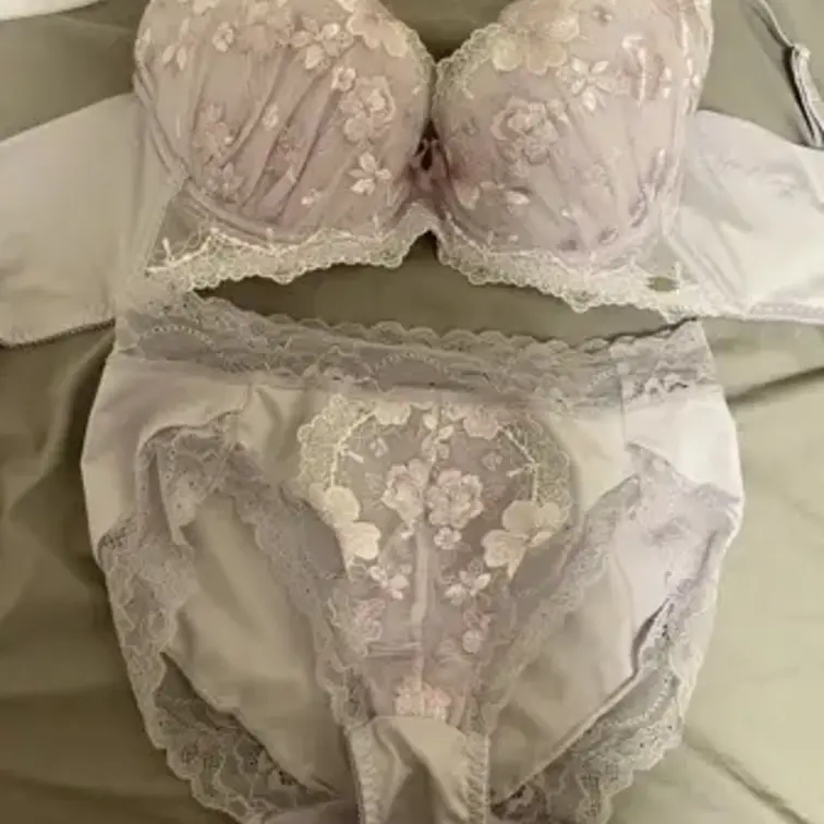 今日のるるのパンツの染み🥰
