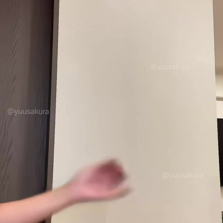 遅れてしまいましたが昨日投稿予定だった動画の投稿になります❤️

本日の投稿は爆乳人妻新作ディルドでパイズリ動画にな