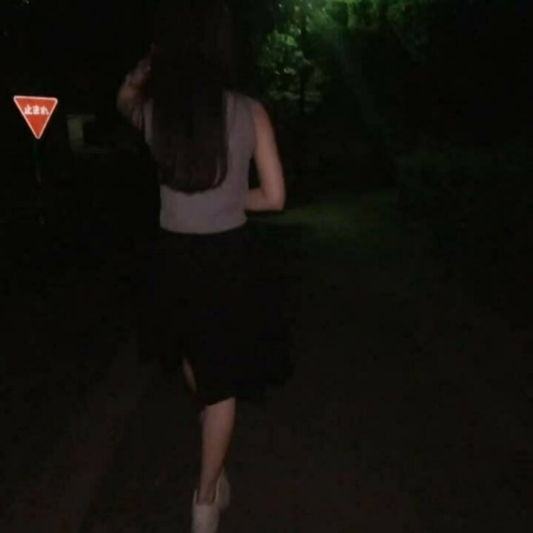 彼氏アリ大学院生マリさん。首輪に繋がれてご褒美を待ちます。続きはチーズプランにて。