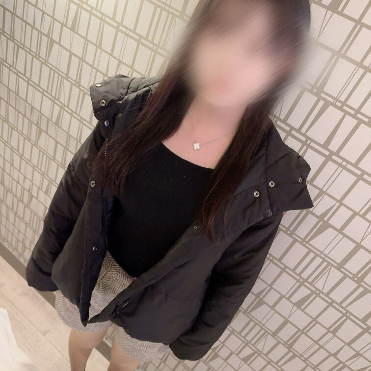 街中でナンパした顔面国宝美人と複数生中出ち、、、🥺

とにかく顔が強いお○○○さんにバニーコスプレしてもらい複数生中
