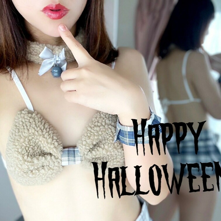 happy Halloween🎃
お菓子くれないと。。。イタズラしちゃうぞ!!!
10月ラスト。。。今月も、皆さんあ