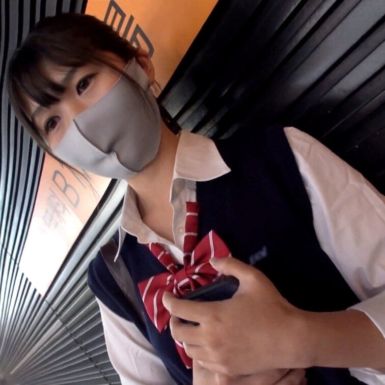 【素人】制服美少女とパパ活_本番有り_中出し有り_問題映像流出
