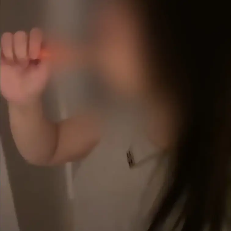⭐️明日公開⭐️

H大好きな会社員のセフレと、、

早く見たい人、動画楽しみな人はいいねとコメントで教えて📝