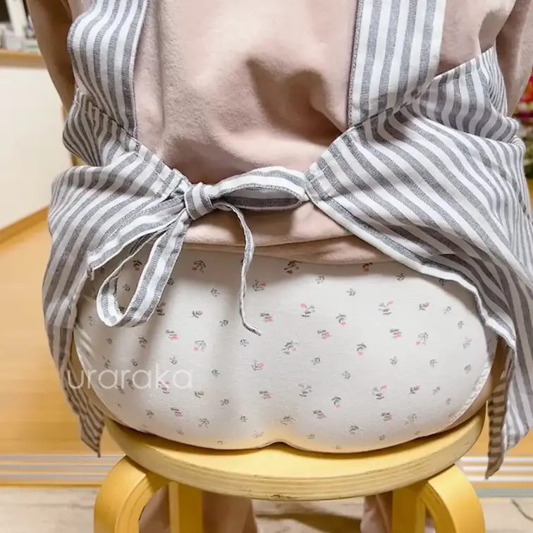 ツバメさんが軒下にお家を建設中👀🌷
お掃除はわたしに任せて~💪