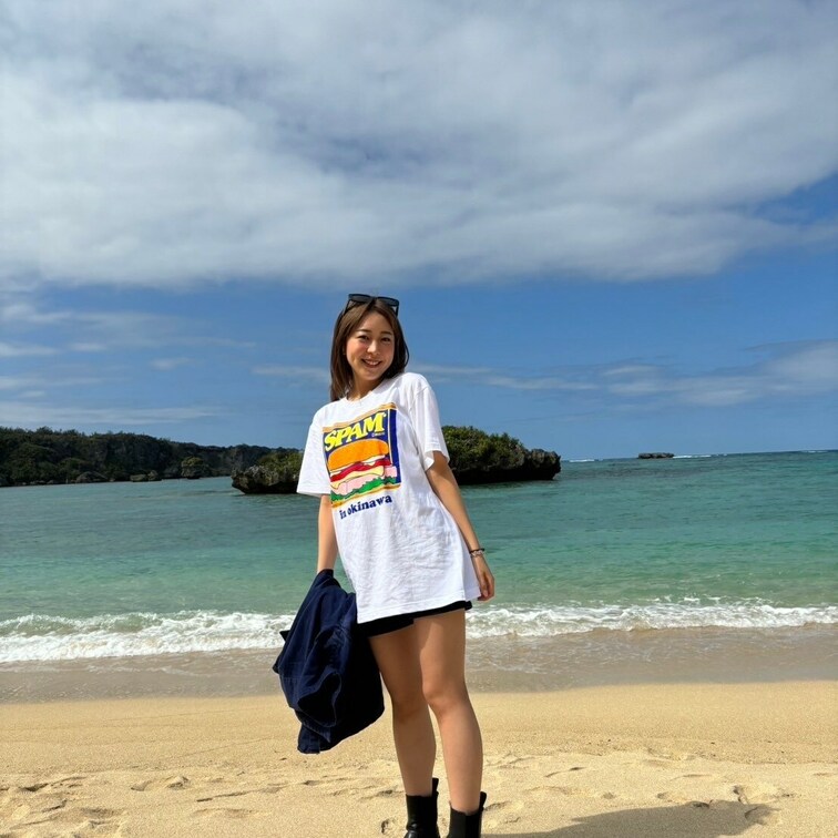 会員募集中!
白崎えりかです😊
今新作の温泉ロケを行ってます!
広がる大自然を満喫して大満足です😄
近日中に公開