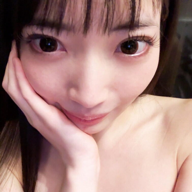 💓いいね＆フォロー💓してくれた方にエッチな画像送りますね😉
よろしくお願いします💓

自撮りオナニー😉

エッ