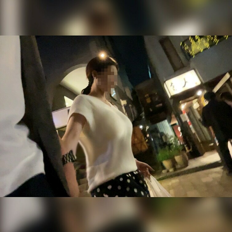 【無料】彼氏いない歴5年以上のアラサー女子とラブホ。
急遽、会うことになったアラサー女子は彼氏いない歴5年。少々こじら