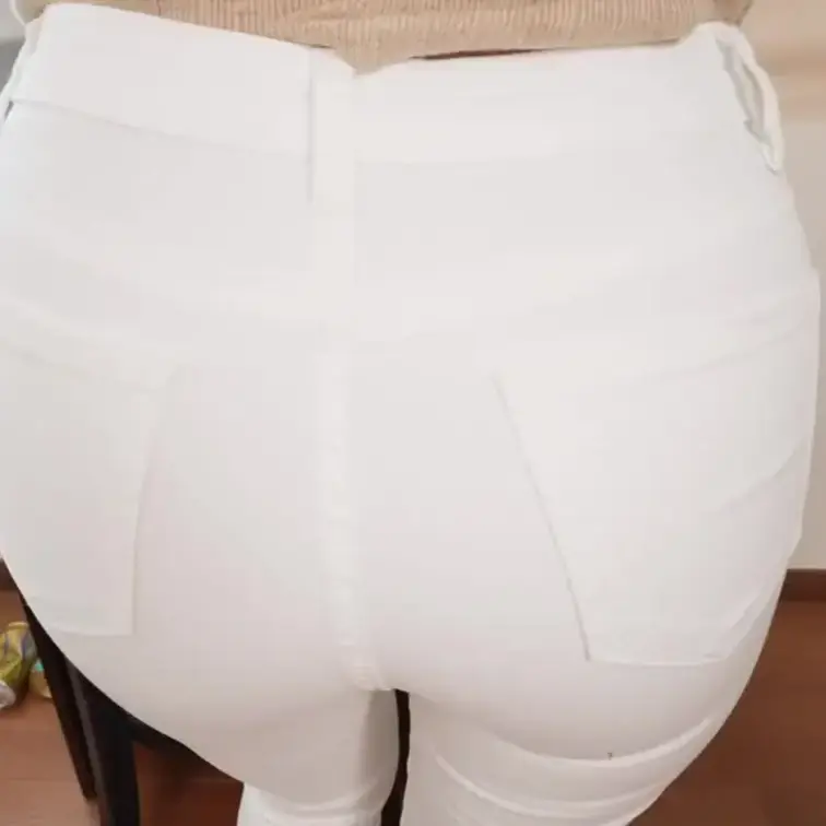 クソ真面目メガネ女子のアナルプレイ