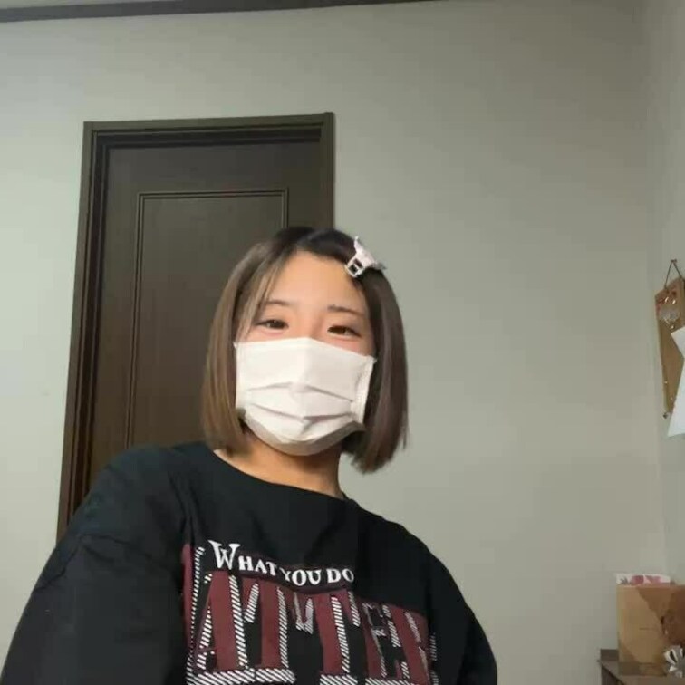【きき 19 歳】

ききさんのライブ配信動画です
生配信 だと、1 回の有料配信を視聴すると、おおよそ平均 5,
