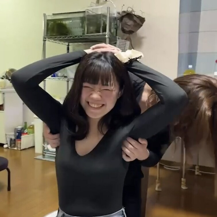 皆様いつもご購入ありがとうございます☺️
今回のくすぐり動画はこちらです👍

是非見てあげてくださいね(  ˆОˆ