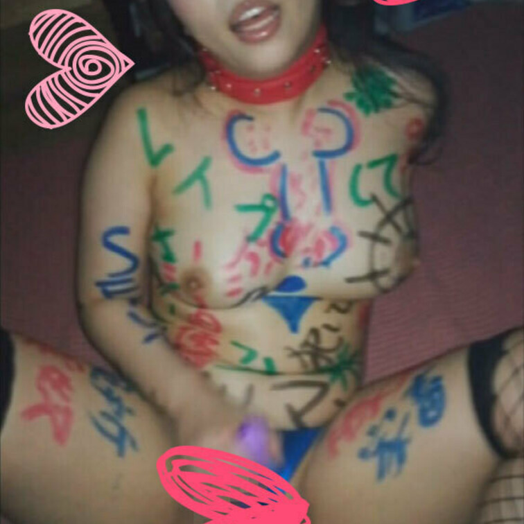 (個人撮影)タレ目が可愛い友達の彼女にパイズリ発射(顔出しドエム素人)

※本編の動画はすべて顔出しです。
※スマ