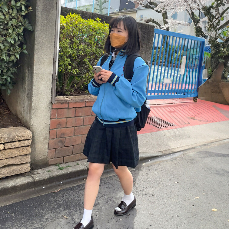15時間着用【個人撮影】購入から2年以上経過した白パンツちゃん_部活終わりのソフトボール部②と初めての割り切り
