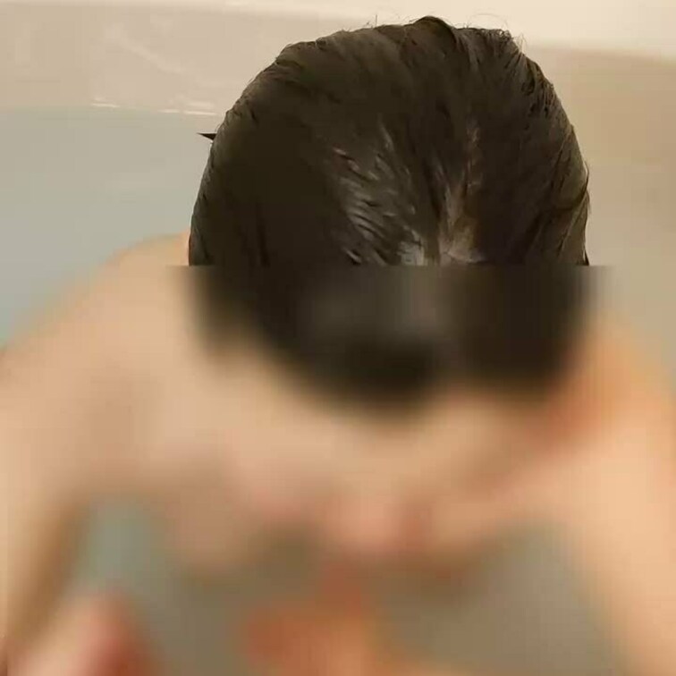 昨日のフェラ動画🥰✨
旦那さんが体調悪くなって
途中でやめちゃったけど美味しかった🤭💕
ごちそうさまでした😘💜💙