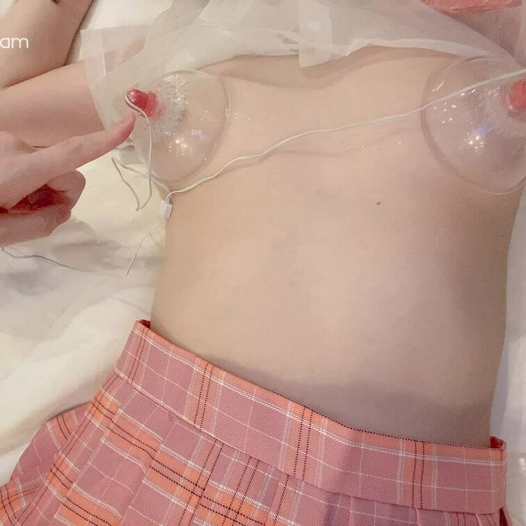 あみは乳首こうされるのが好きなの🥺💘