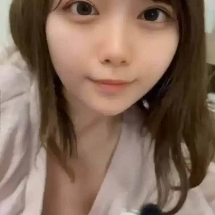 右上のいいねを押してから見てね💛

ぬいぐるみと一緒に寝てます笑
このあとはえっちな動画を見てオナニーしちゃいまし