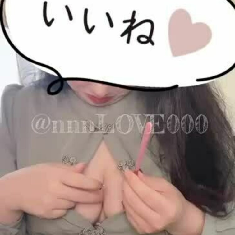 おはようございます☀︎
いつかのポッキーのつづき🐰🍓
昨夜はほろ○○○いの終電帰り、駅までの道のりでナンパをかわしな