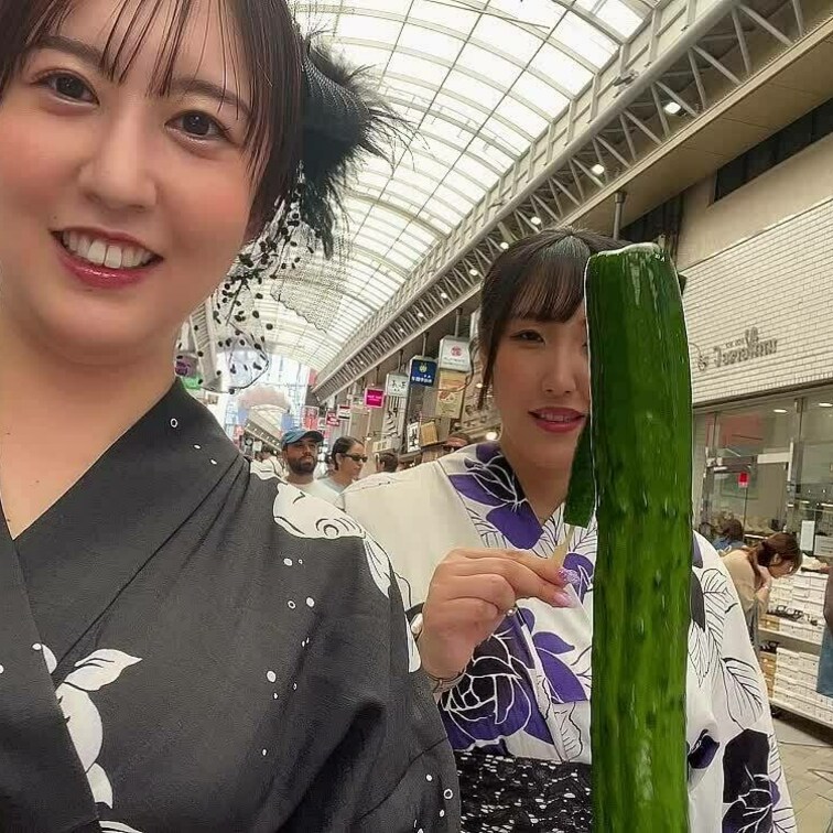 逢坂瞳ちゃんと浅草デート❤️

写真は有料プランで！