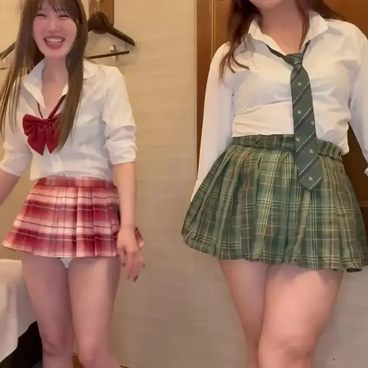 💓りなちゃんとコラボ動画です💓


女.児パンツを履いて…

制服コスでおなさぽ動画だよーっ💓💓

可愛い