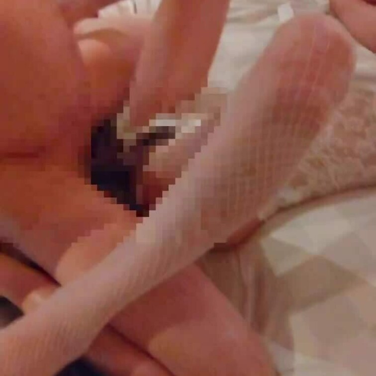 正常位でのセックス❣️
挿入中にぎゅってされるの大好き❣️